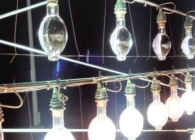 Le lampadine della luce progressiva del riflettore laterale 700w MH riforniscono la lunghezza di combustibile di risparmio 350mm