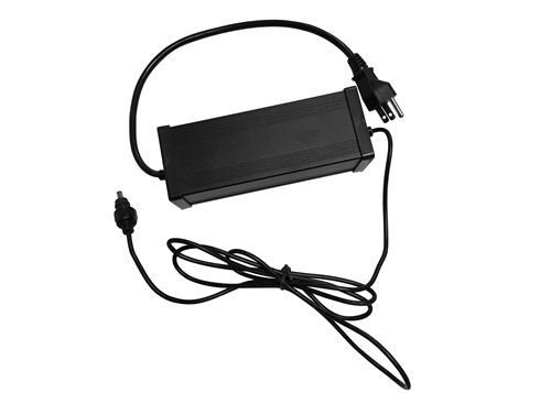 corrente continua degli accessori della lampada di 21V 4A 84W Constant Voltage 50Hz 60Hz